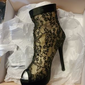 Black heels